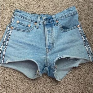 Levi’s 501 high waisted shorts